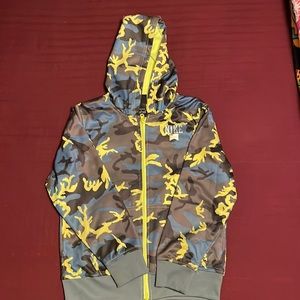 Nike Boys RARE Sz M Hoodie Gray/ Lime Green